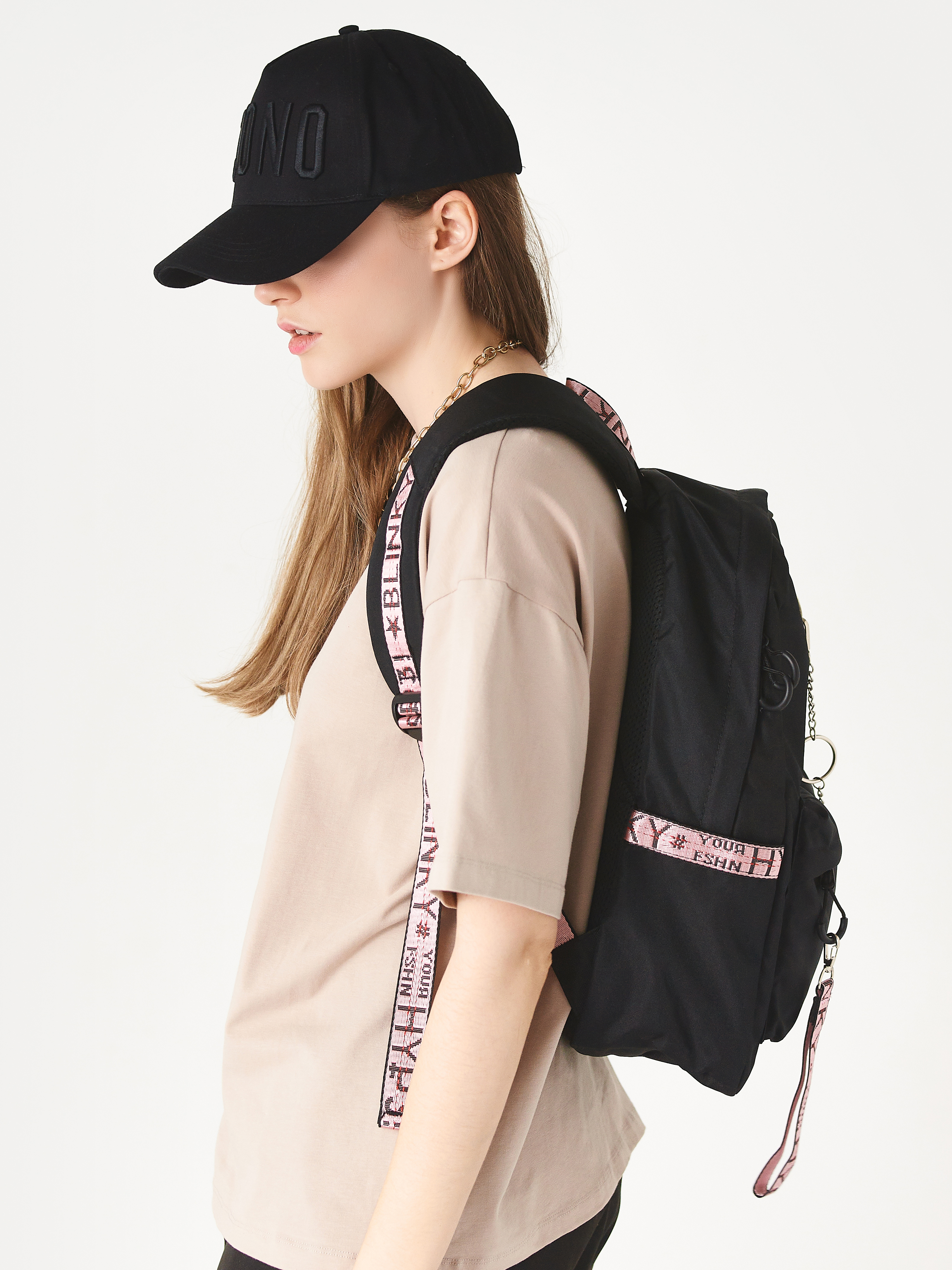 Рюкзак «Молодёжный» чёрный с розовым